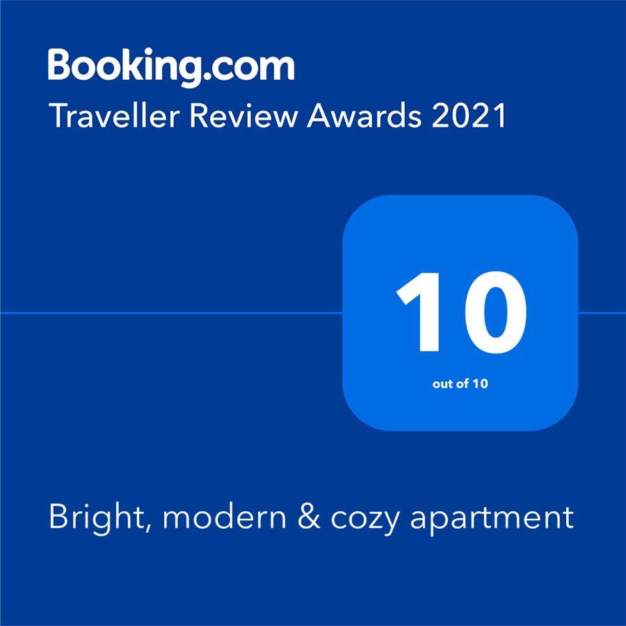 טוזלה Bright, Modern & Cozy Apartment מראה חיצוני תמונה